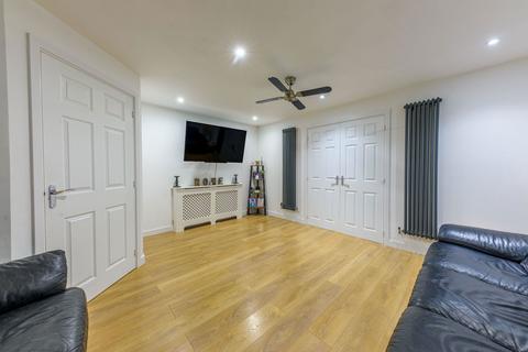 24 Badger Close, Redditch, B98 0JE