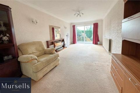 4 bedroom chalet for sale, Old Farm Road, Poole BH15