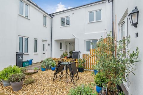 10 Central Place, Honiton, EX14 1LP