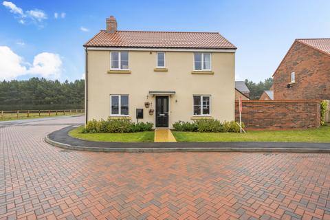 3 bedroom detached house for sale, Normanby Close, Bracebridge Heath, Lincoln, Lincolnshire, LN4