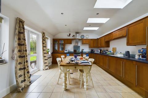 41 Albemarle Road, Churchdown, Gloucester, GL3 2HE