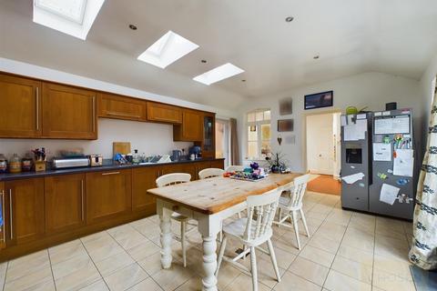 41 Albemarle Road, Churchdown, Gloucester, GL3 2HE