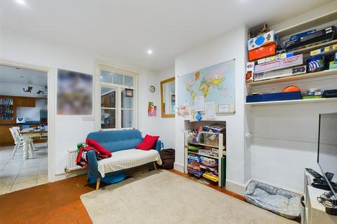 41 Albemarle Road, Churchdown, Gloucester, GL3 2HE