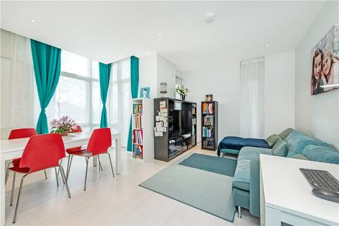 3 bedroom apartment for sale, Middleton Way, Lewisham, London