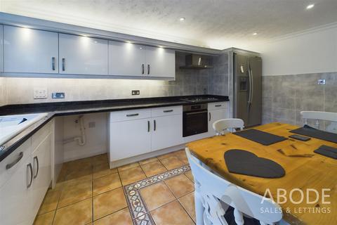 4 bedroom detached house for sale, Wheatfield Close, Glenfield LE3