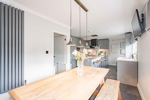 22 Haspalls Road, Swaffham, PE37 7NZ