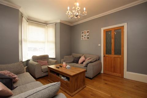 66 Miskin Road, Dartford, DA1 2NB