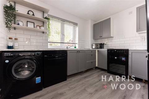 66 Constance Close, Witham, CM8 1XY
