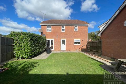 102 Challinor, Church Langley, Harlow, CM17 9XD