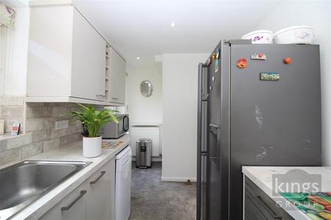 102 Challinor, Church Langley, Harlow, CM17 9XD