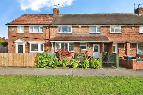 3 bedroom terraced house for sale, Cawdale Avenue, Hull, East Riding of Yorkshire, HU9 4HX