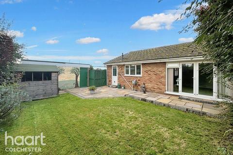 3 bedroom bungalow for sale, Bowes Road, Colchester