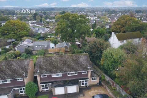 10 Spur Close, Wimborne, BH21 2UG