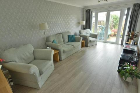 10 Spur Close, Wimborne, BH21 2UG