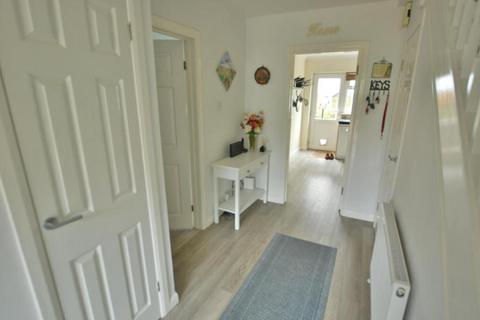 10 Spur Close, Wimborne, BH21 2UG