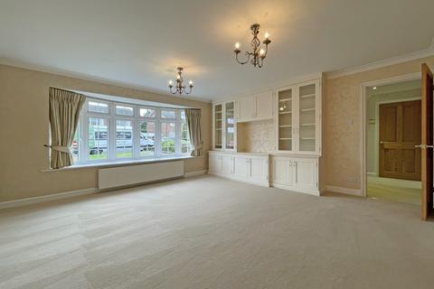 4 Fir Tree Close, Epsom, KT17 3LD