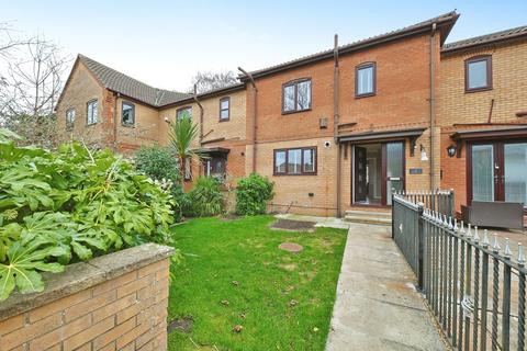 3 bedroom terraced house for sale, Riverside Court, Cliff Road, Hessle, HU13 0HB