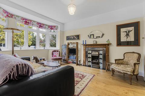 95 Bond Street, Englefield Green, Egham, TW20 0PU