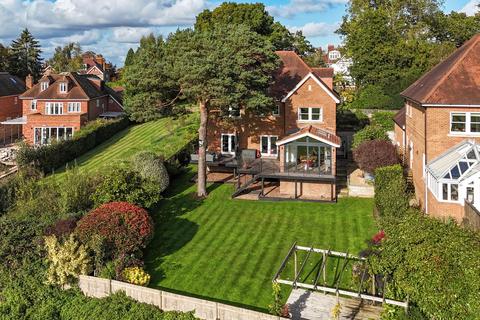 5 bedroom detached house for sale, Beaconsfield Gardens, Claygate, Esher, Surrey, KT10