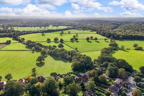 5 bedroom detached house for sale, Beaconsfield Gardens, Claygate, Esher, Surrey, KT10