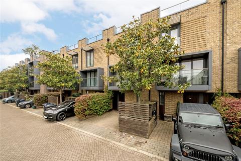 5 bedroom terraced house for sale, Bromyard Avenue, London W3