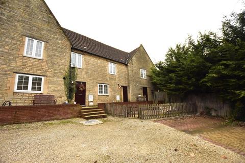 3 bedroom property to rent, Eden Mews, Irthlingborough, Wellingborough