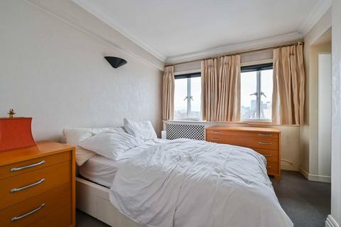 1 bedroom flat for sale, Chiltern Court, Baker Street, London, NW1