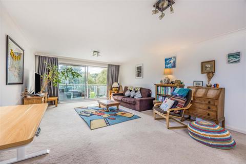 2 bedroom flat for sale, Sandbourne Road, Bournemouth