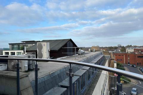 2 bedroom flat for sale, Nether Street, London N3