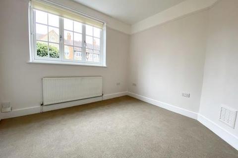 2 bedroom cottage to rent, Dekker Road Dulwich