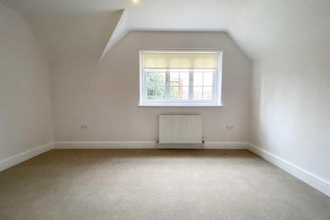 2 bedroom cottage to rent, Dekker Road Dulwich