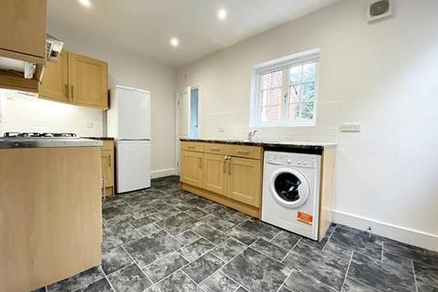 2 bedroom cottage to rent, Dekker Road, Dulwich