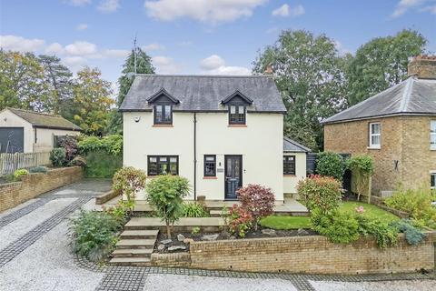 3 bedroom detached house for sale, Stunning Detached Cottage:  Roydon