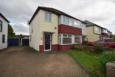 3 bedroom house to rent, Crawford Road, Hatfield AL10