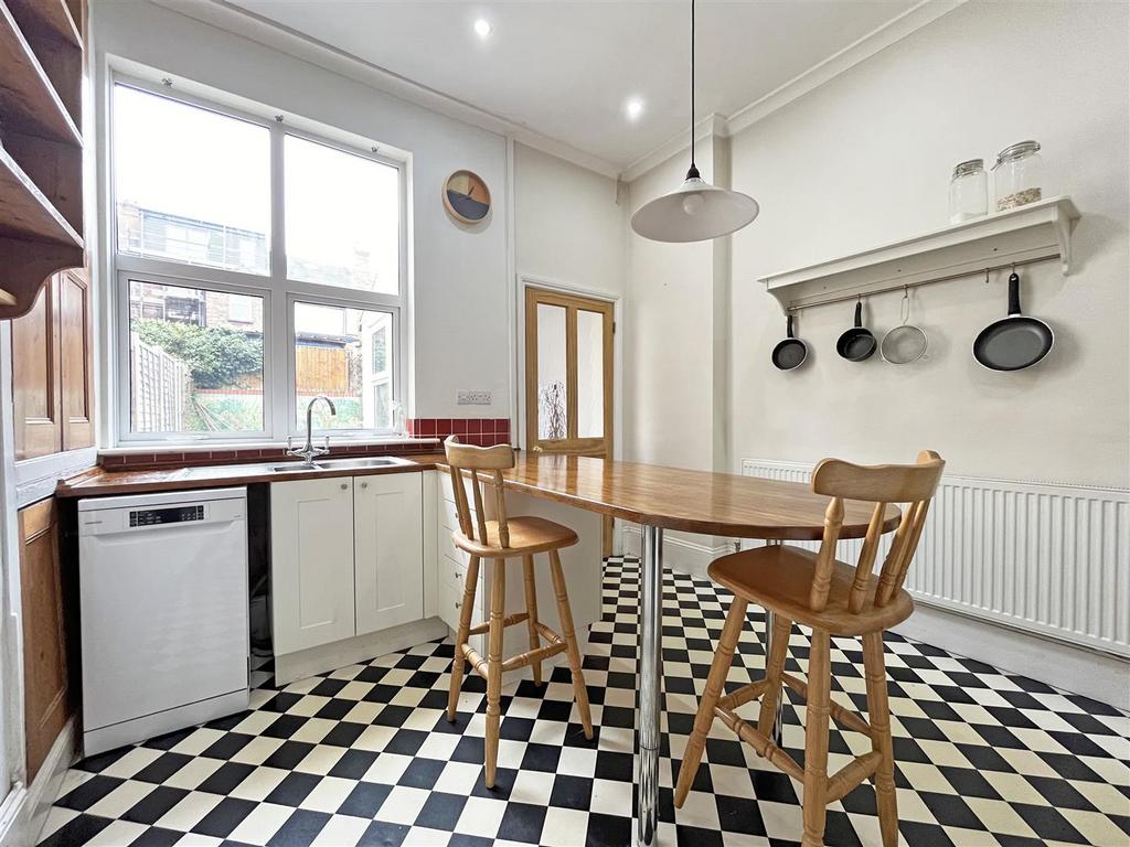 Kitchen/Breakfast Room