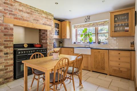 4 bedroom detached house for sale, Lodge Road, Bristol BS37