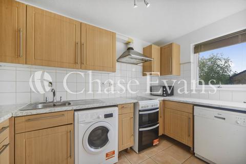 2 bedroom apartment to rent, Taeping Street, Clippers Quay, Isle Of Dogs E14