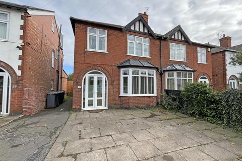 3 bedroom semi-detached house to rent, Gordon Road, Nottingham NG2