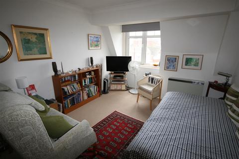 Studio for sale, De La Warr Parade, Bexhill-on-Sea