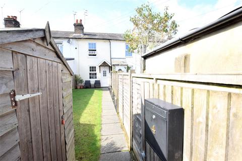 2 bedroom terraced house to rent, Spring Gardens, TUNBRIDGE WELLS TN4