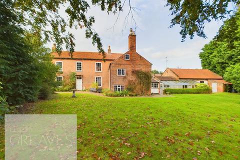 4 bedroom farm house for sale, Meadow Lane, Burton Joyce, Nottingham