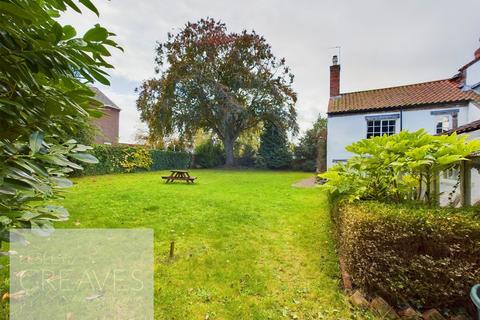 4 bedroom farm house for sale, Meadow Lane, Burton Joyce, Nottingham