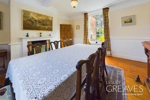 4 bedroom farm house for sale, Meadow Lane, Burton Joyce, Nottingham