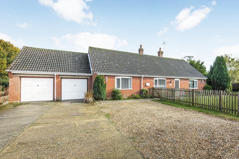 3 bedroom detached house for sale, Detached Bungalow in Bawdeswell