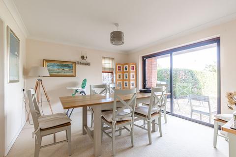 4 bedroom detached house for sale, Spacious Four-Bedroom Home in the Heart of Thornham