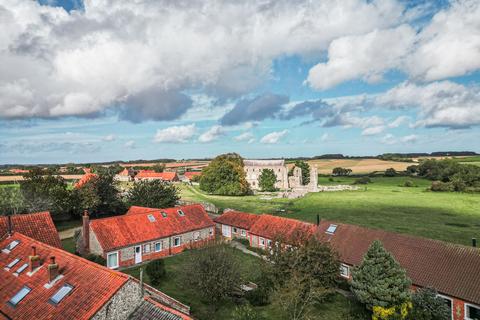 2 bedroom barn conversion for sale, Binham