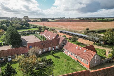 2 bedroom barn conversion for sale, Binham