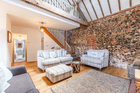 2 bedroom barn conversion for sale, Binham