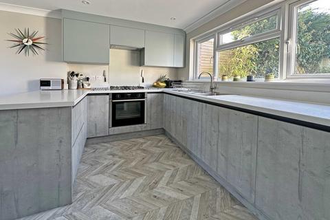 9 Riverview Terrace, Exminster, Exeter, EX6 8DU