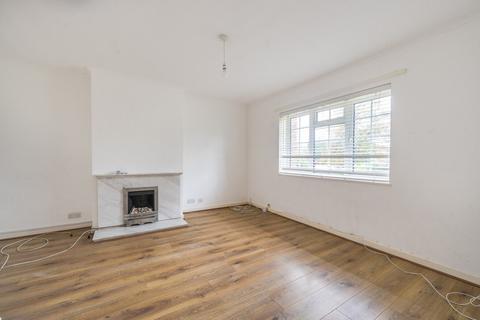 2 bedroom ground floor maisonette for sale, Worcester Road, Sutton